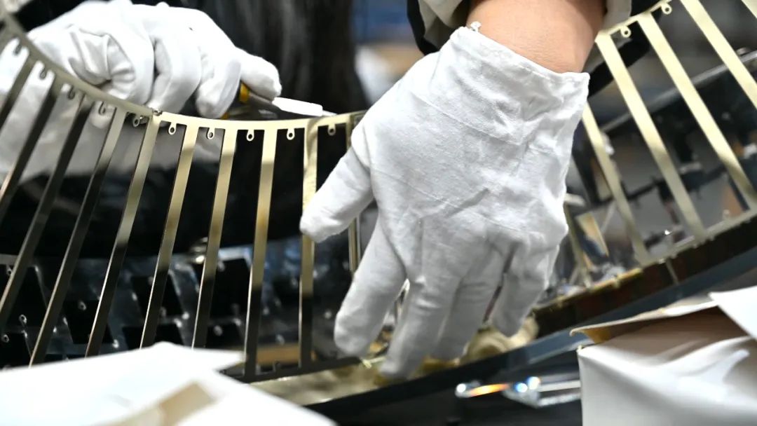 LED wall light with OEM and ODM options