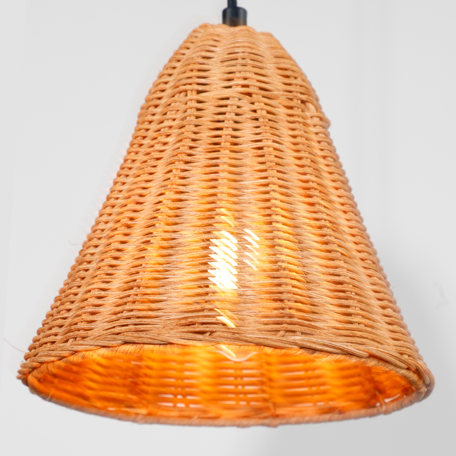 Handwoven Rattan Bell-Shaped Pendant Light Vintage Rustic Decor